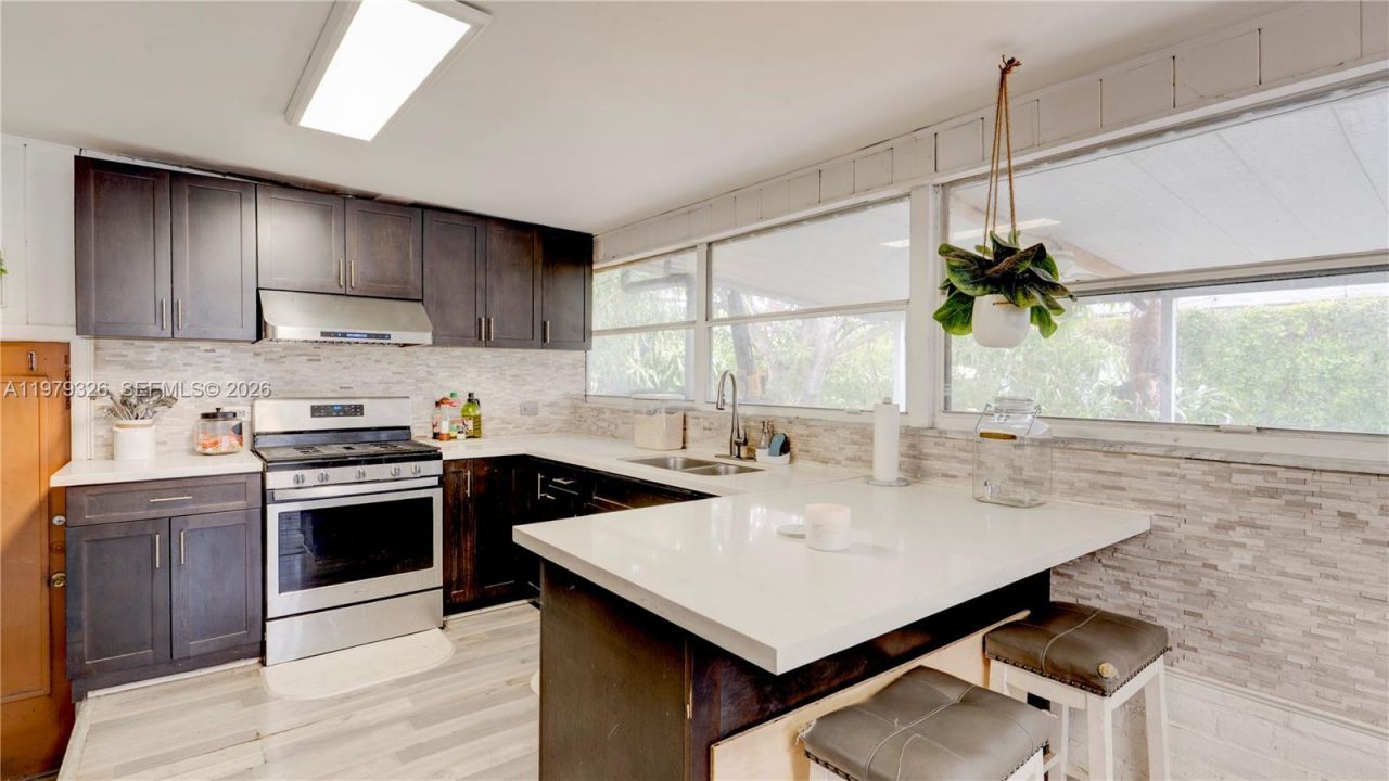 1715 SW 84th Ave , Miami, FL 33155 Photo