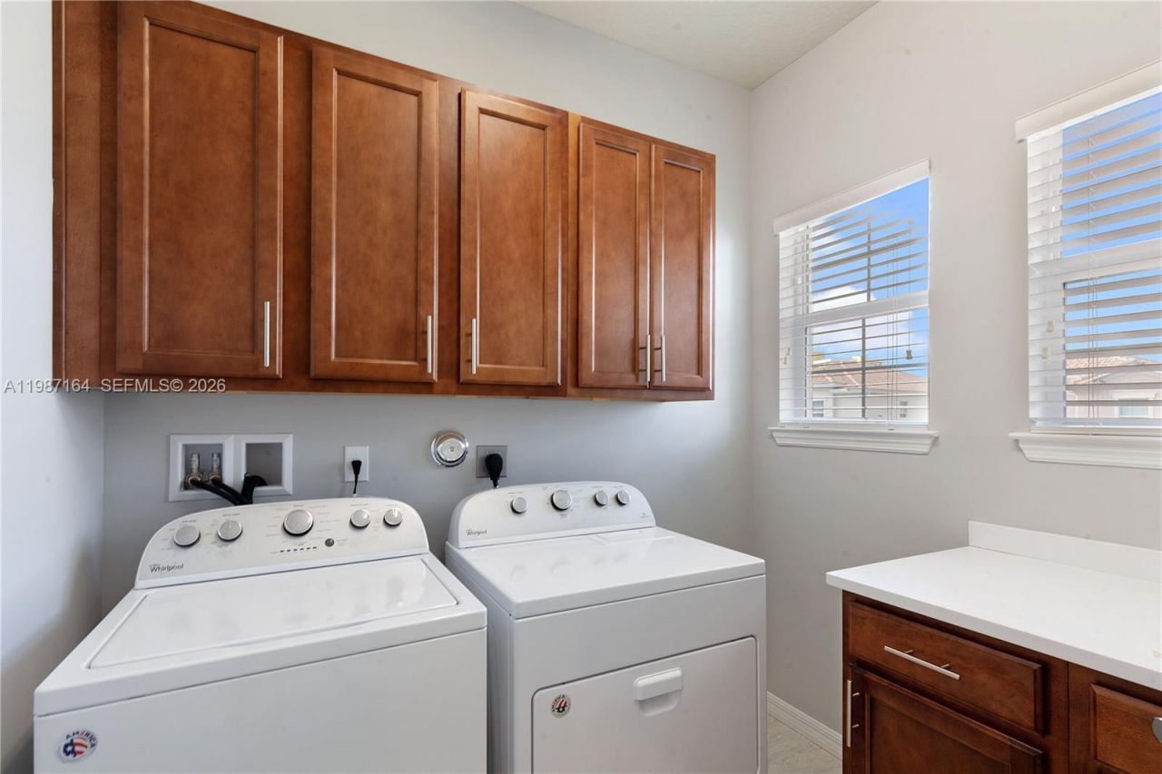 1101 Banyan Dr, Hollywood, FL 33021 Photo
