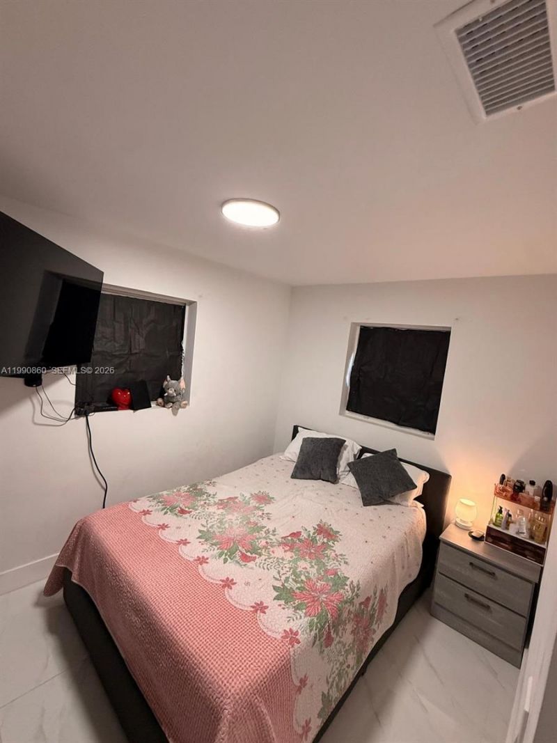 4900 NW 14th St, Lauderhill, FL 33313 Photo