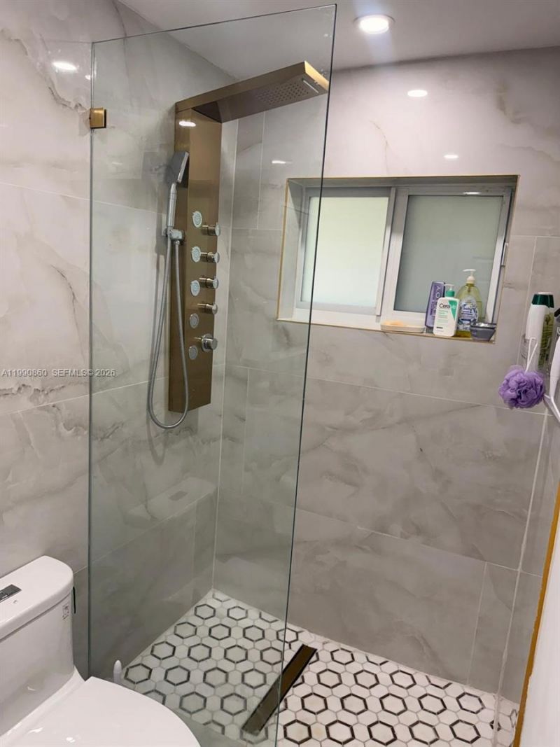 4900 NW 14th St, Lauderhill, FL 33313 Photo