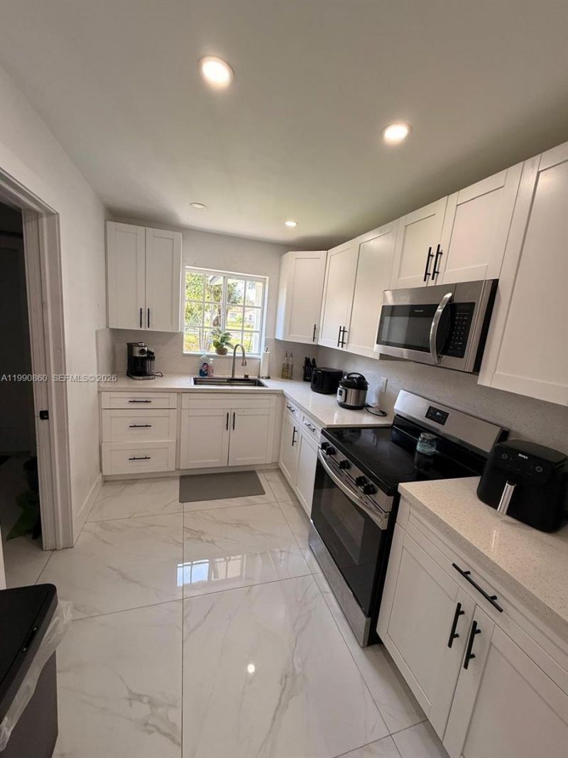 4900 NW 14th St, Lauderhill, FL 33313 Photo