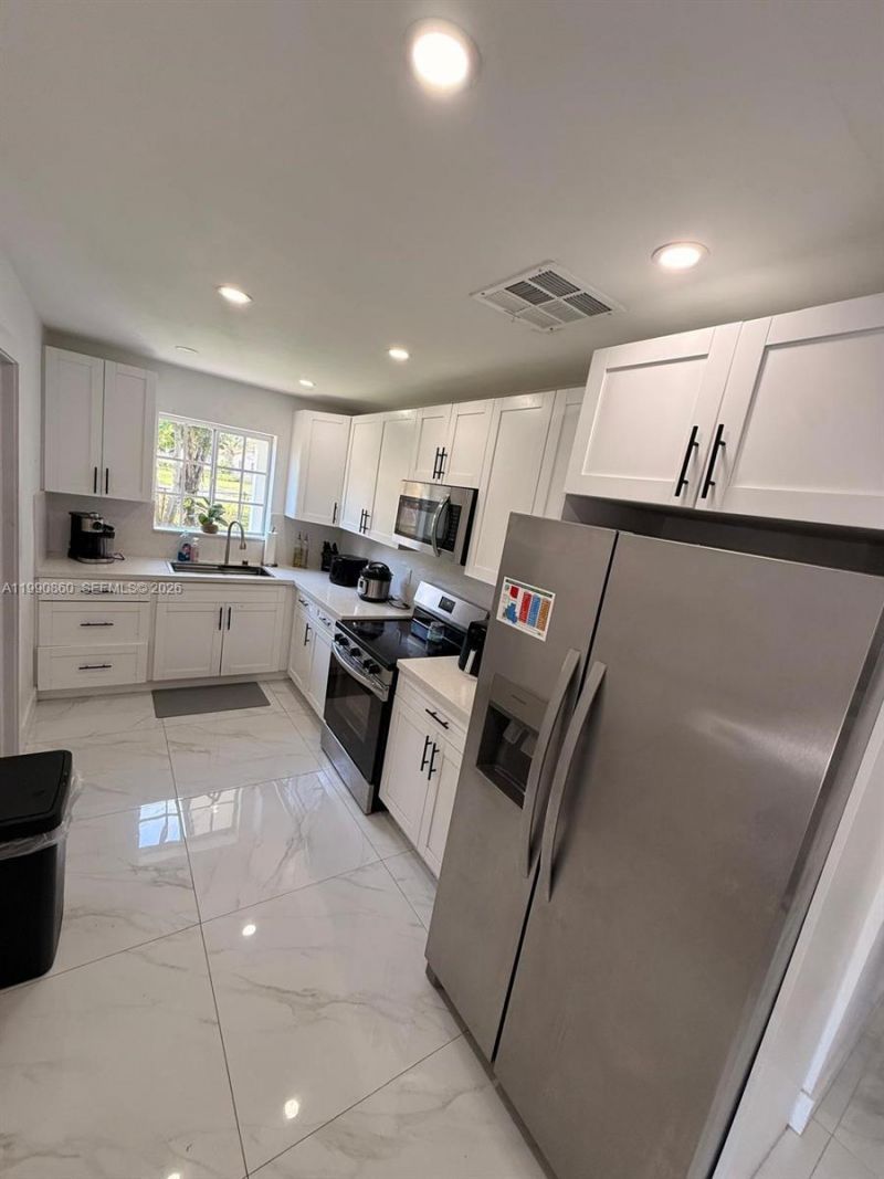 4900 NW 14th St, Lauderhill, FL 33313 Photo