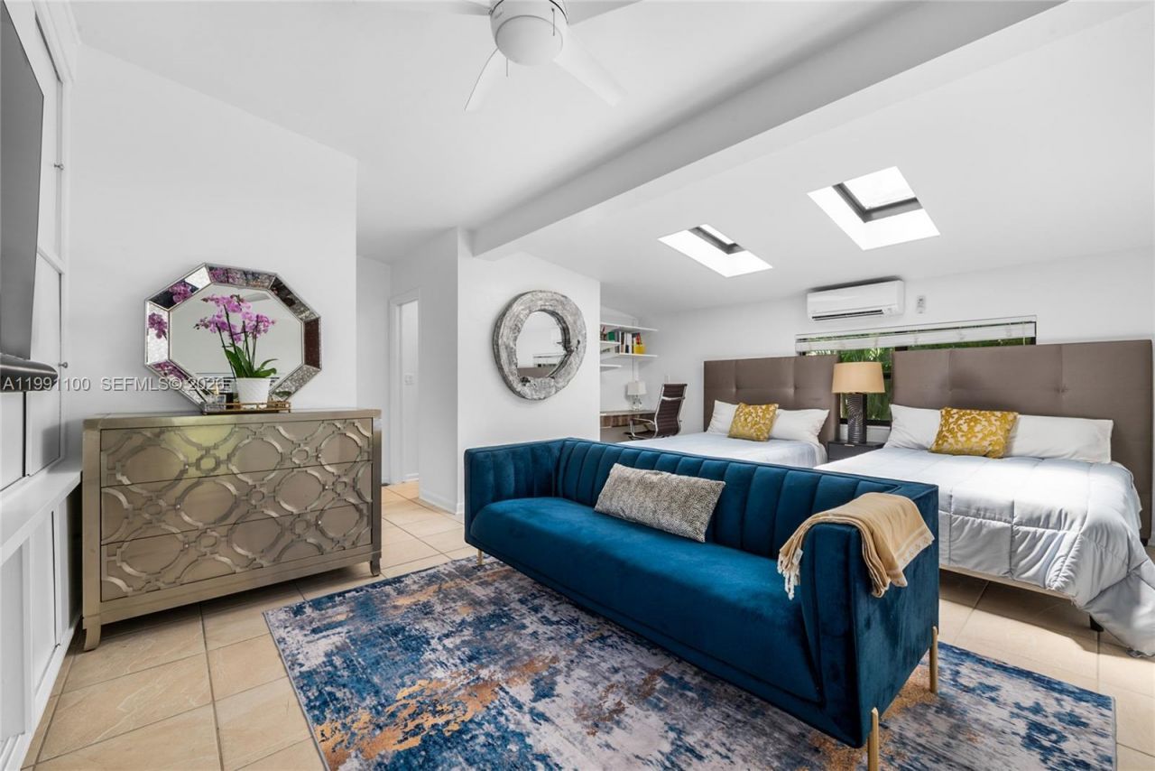 3620 Battersea Rd , Miami, FL 33133 Photo