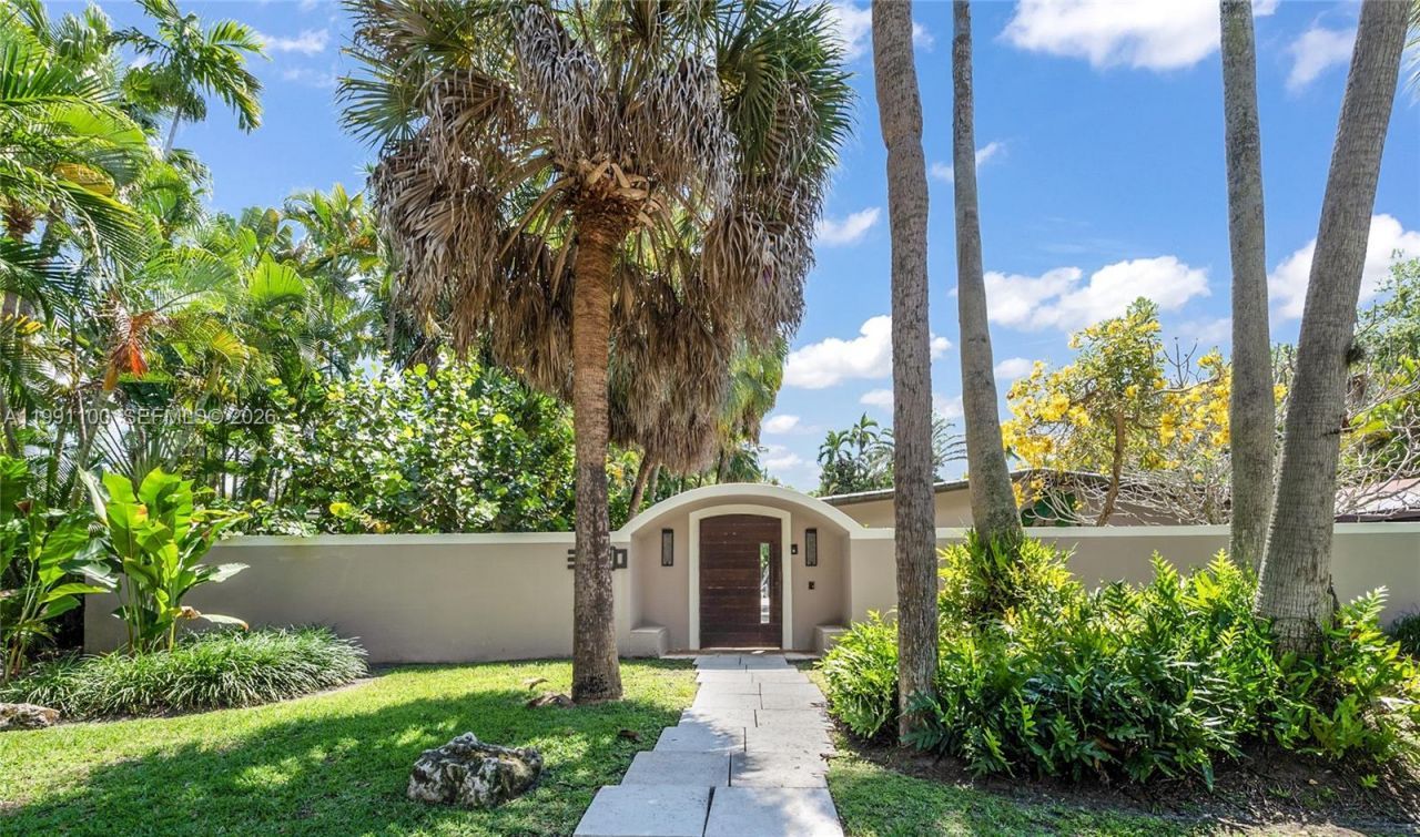 3620 Battersea Rd, Miami, FL 33133 Photo