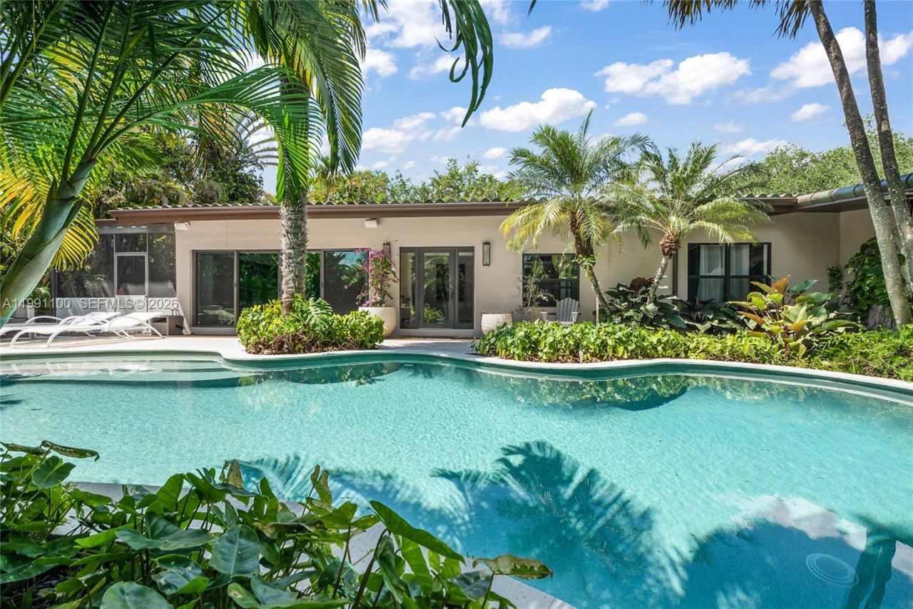 3620 Battersea Rd , Miami, FL 33133 Photo