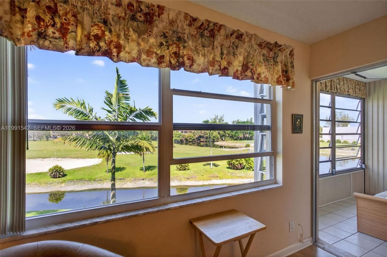 4299 NW 16th St, Unit 202, Lauderhill, FL 33313 Photo