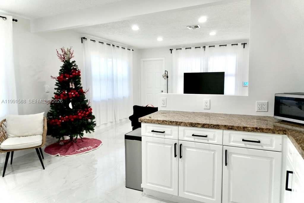 1213 NW 6th Ave , Fort Lauderdale, FL 33311 Photo