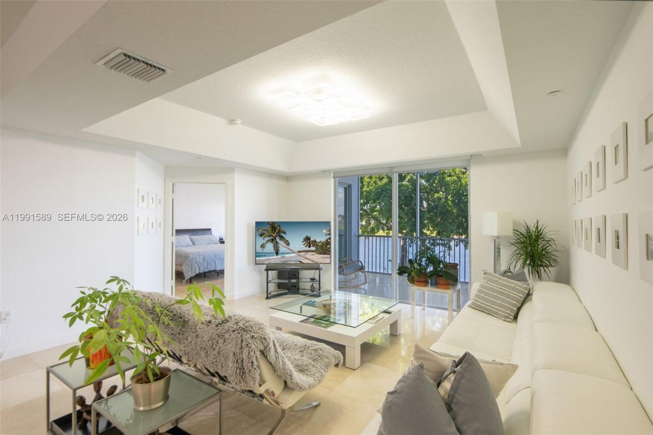 10700 NW 66th St, Unit 207, Doral, FL 33178 Photo