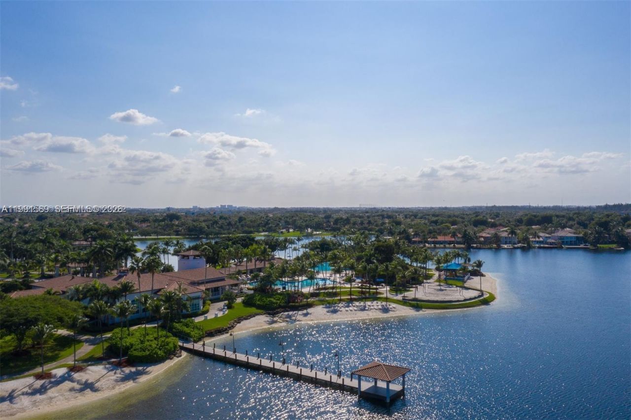 10700 NW 66th St, Unit 207, Doral, FL 33178 Photo