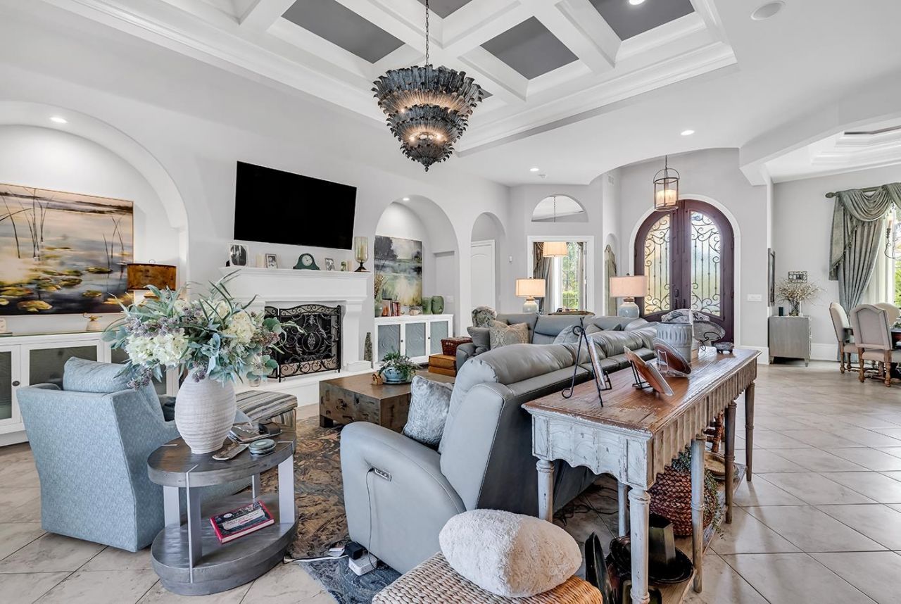 9568 Lugano Ct.  Photo 7