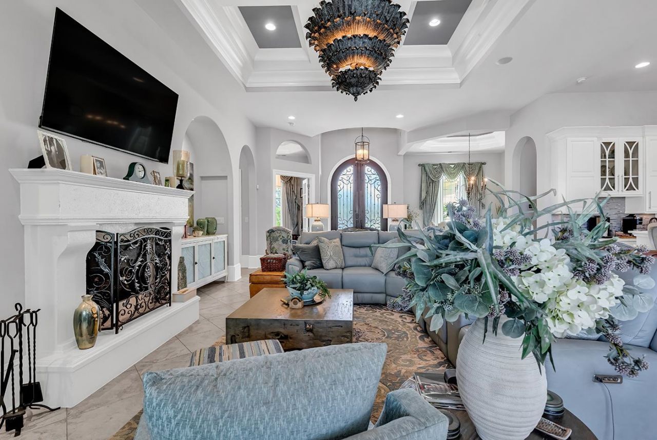 9568 Lugano Ct.  Photo 8