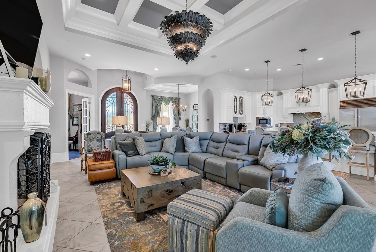 9568 Lugano Ct.  Photo 9