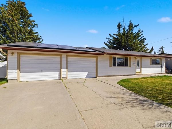 545 Collins Street, BLACKFOOT, ID 83221