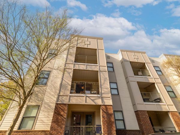 290 Russell St. Unit 327, Starkville, MS 39759