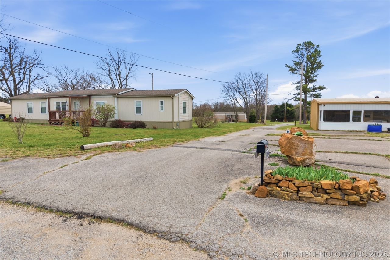 17464 Shell Creek Road, Sand Springs, OK 74063 Main Photo