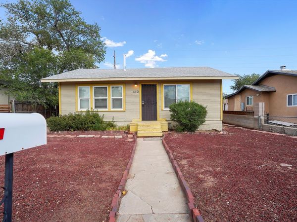 412 Harvard Drive SE, Albuquerque, NM 87106