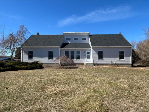 24 Kimberly Court , Baiting Hollow, NY 11933