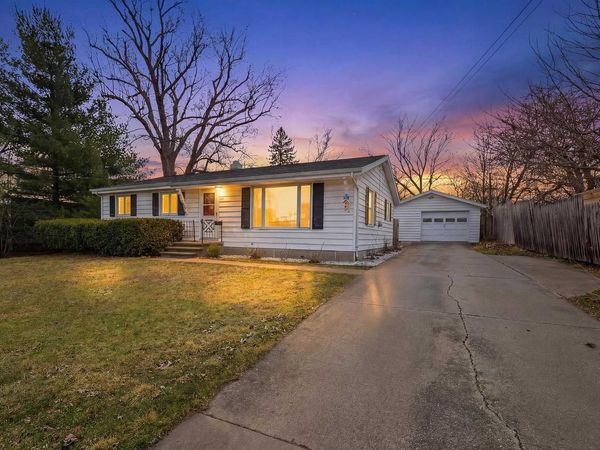 315 BELLEVILLE STREET, Ripon, WI 54971