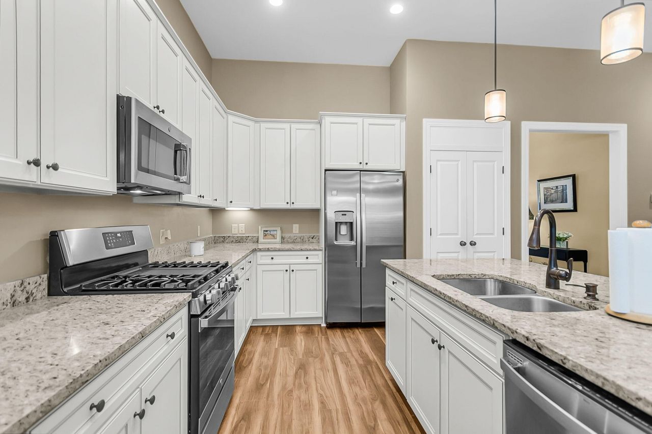 1007 Old Field Drive Photo 11