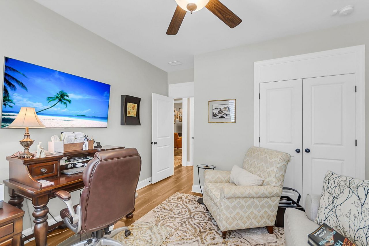 1007 Old Field Drive Photo 5