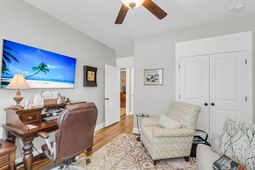 1007 Old Field Drive photo 4