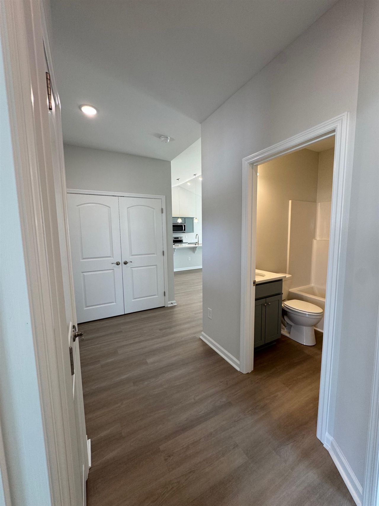 603 Shallow Cove Dr. Photo 11