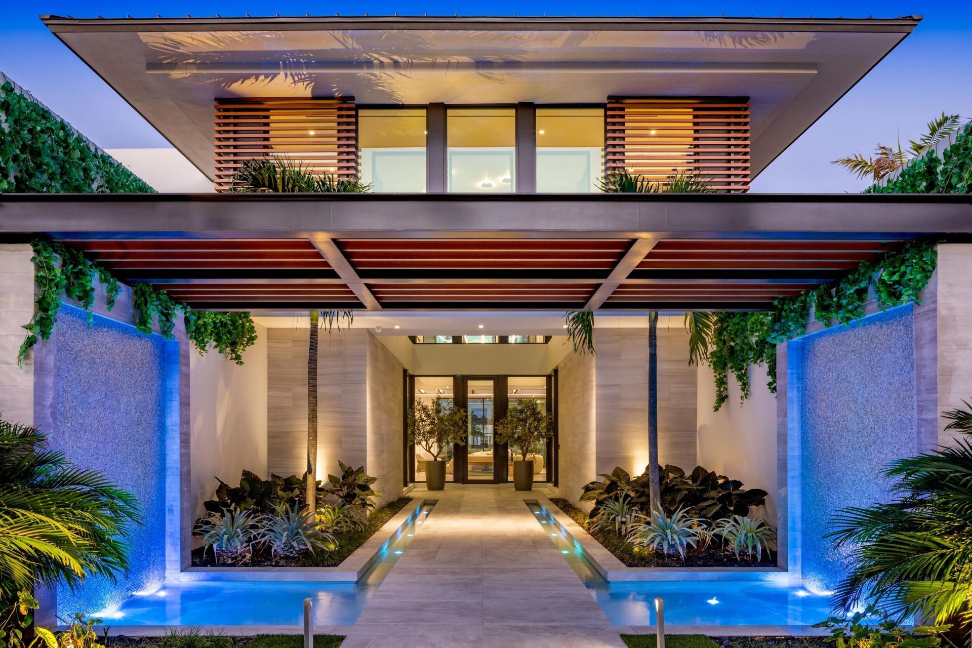 2415 Casa De Marbella, Palm Beach Gardens, FL 33410 Photo