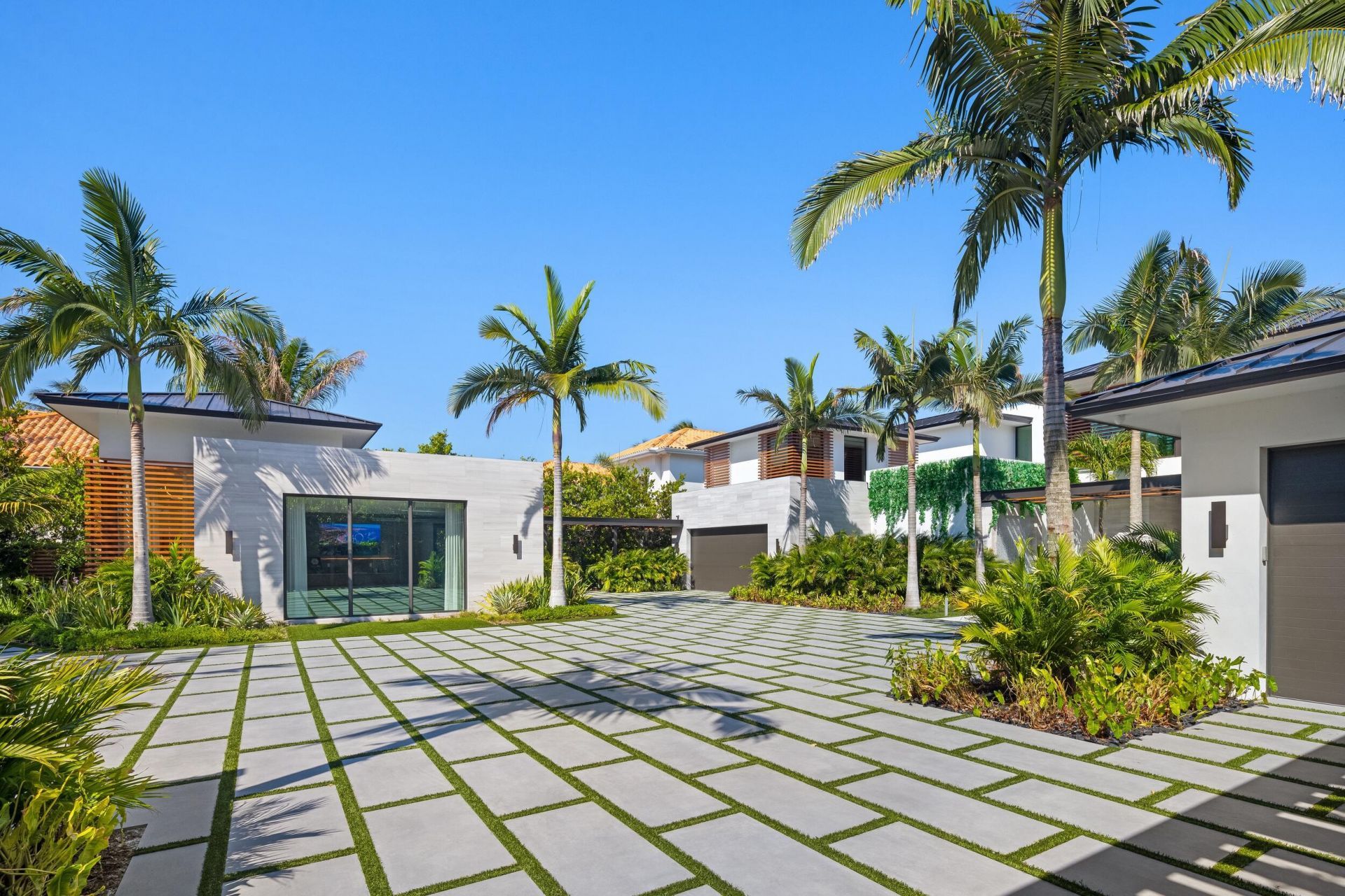 2415 Casa De Marbella, Palm Beach Gardens, FL 33410 Photo