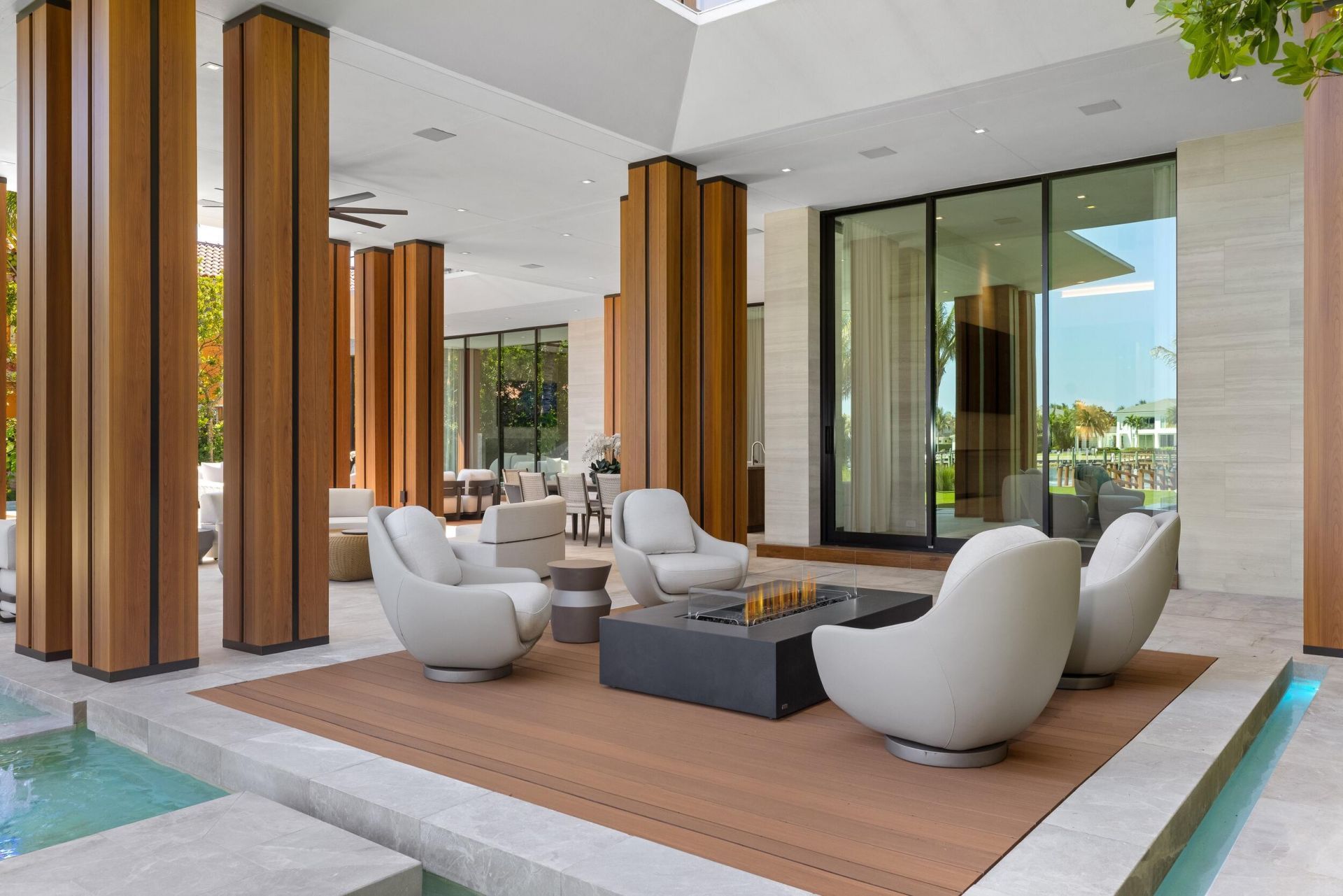 2415 Casa De Marbella, Palm Beach Gardens, FL 33410 Photo