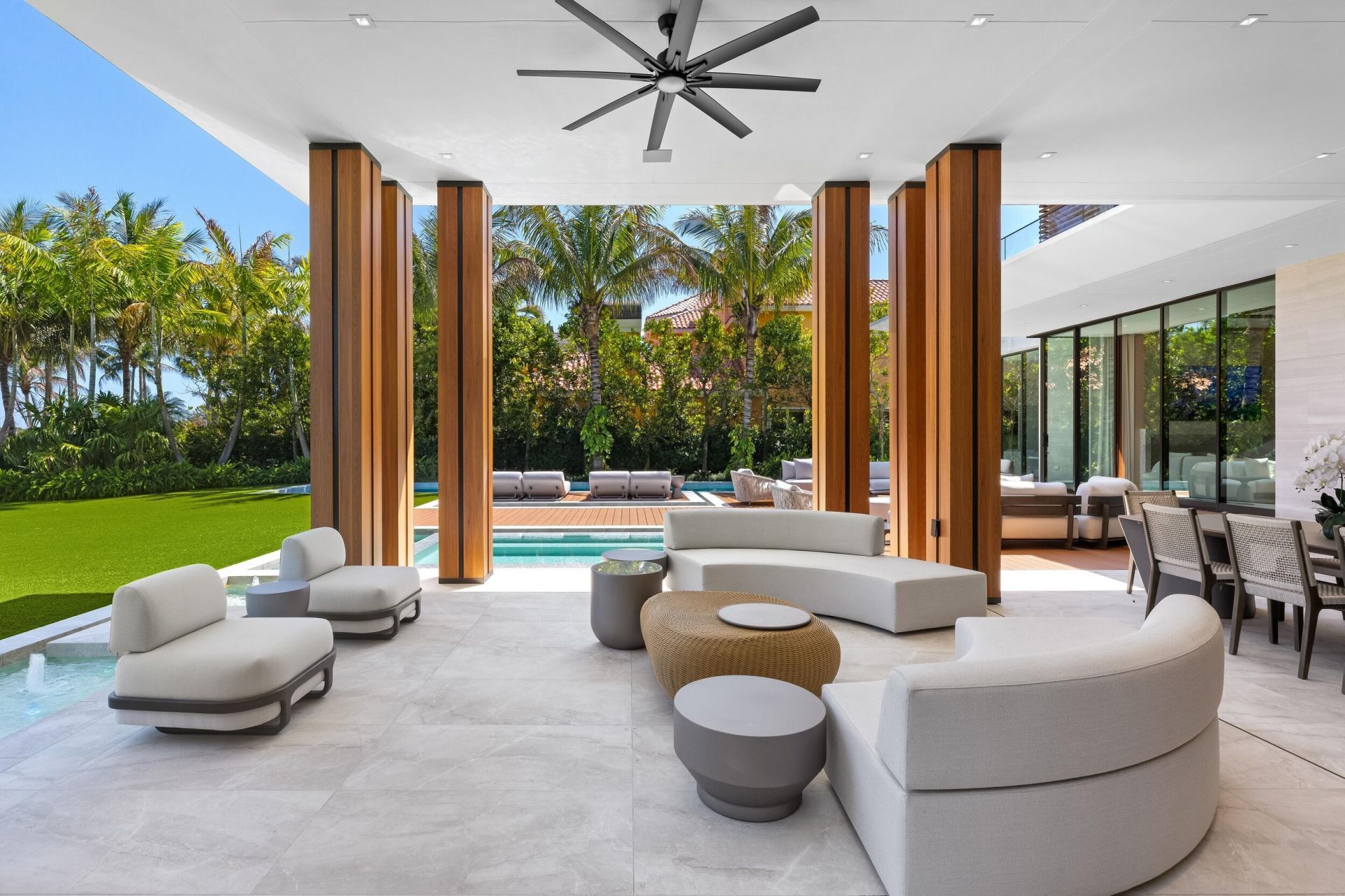 2415 Casa De Marbella, Palm Beach Gardens, FL 33410 Photo