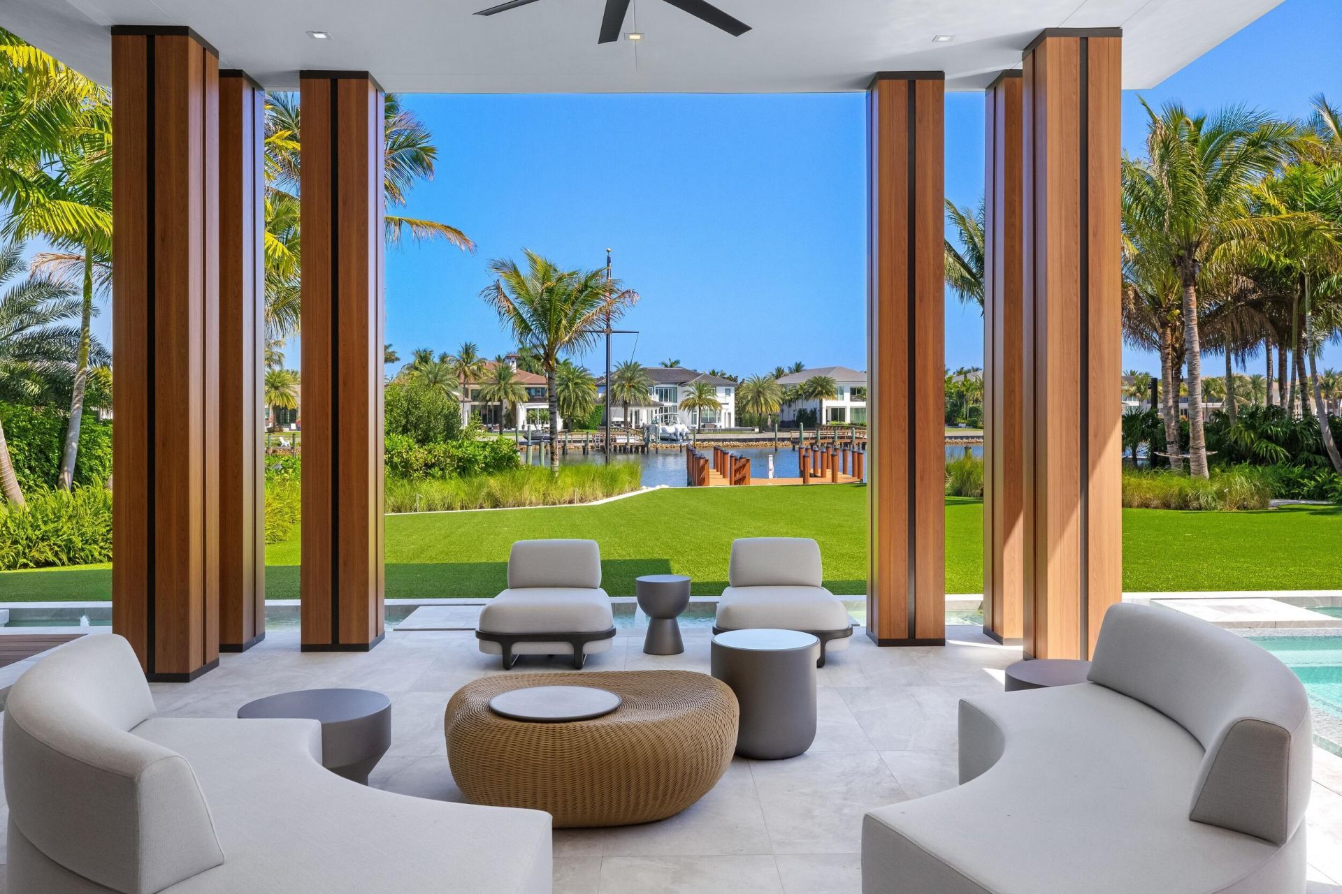 2415 Casa De Marbella, Palm Beach Gardens, FL 33410 Photo