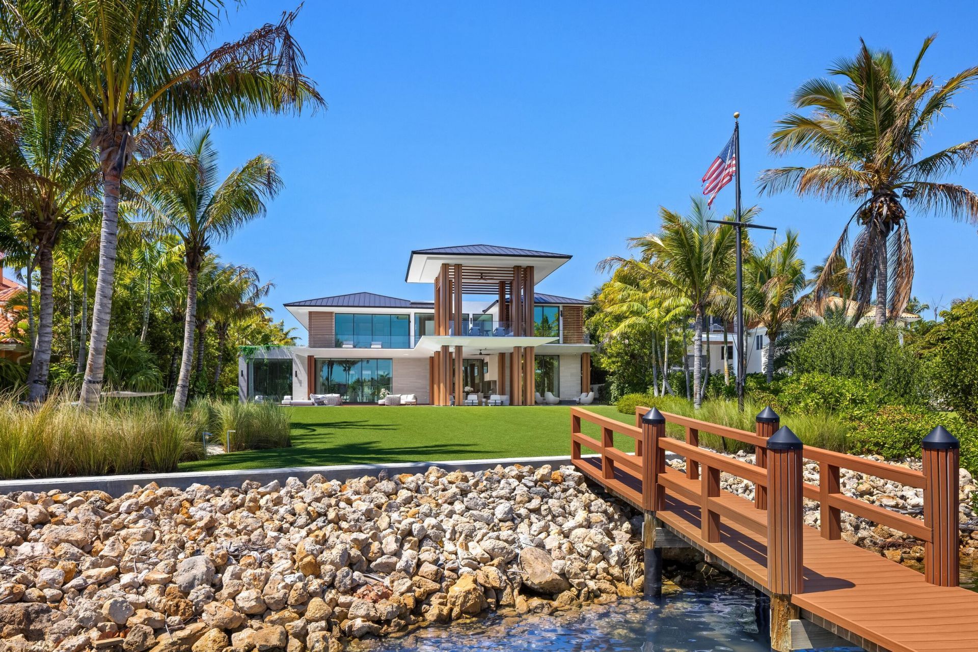 2415 Casa De Marbella, Palm Beach Gardens, FL 33410 Photo