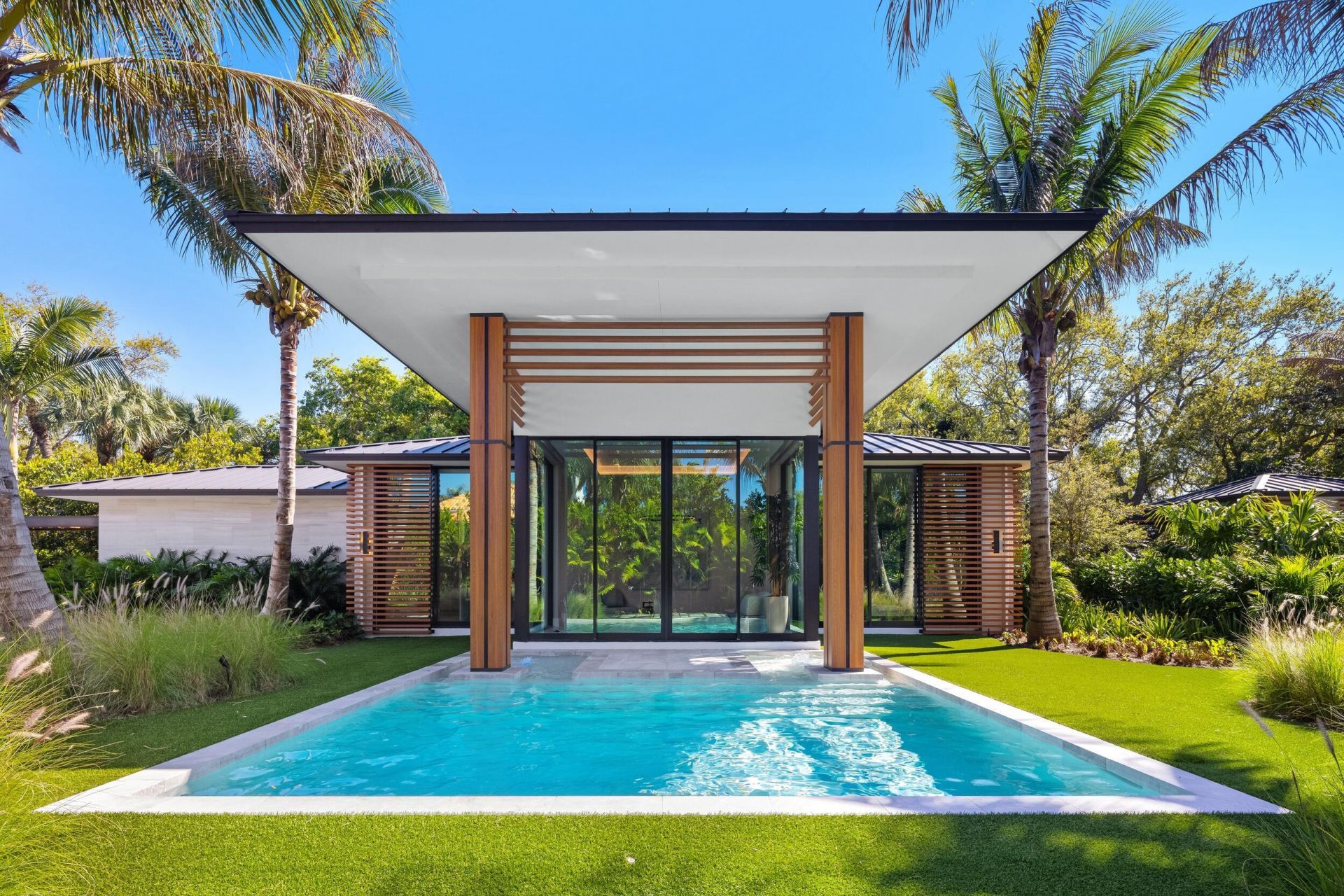 2415 Casa De Marbella, Palm Beach Gardens, FL 33410 Photo