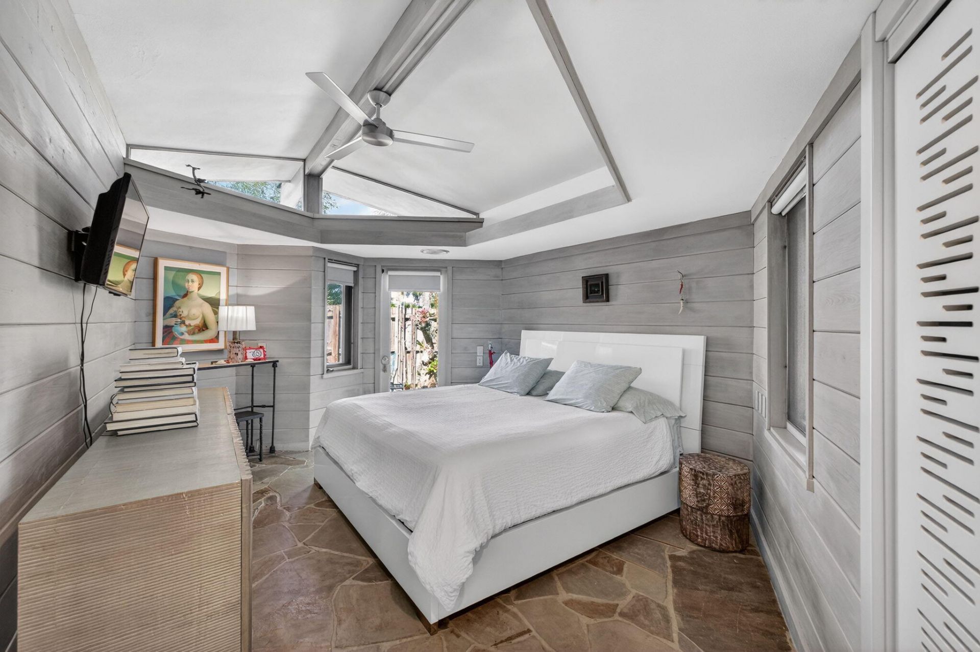 2040 Coral Reef Drive, Lauderdale by the Sea, FL 33062 Photo