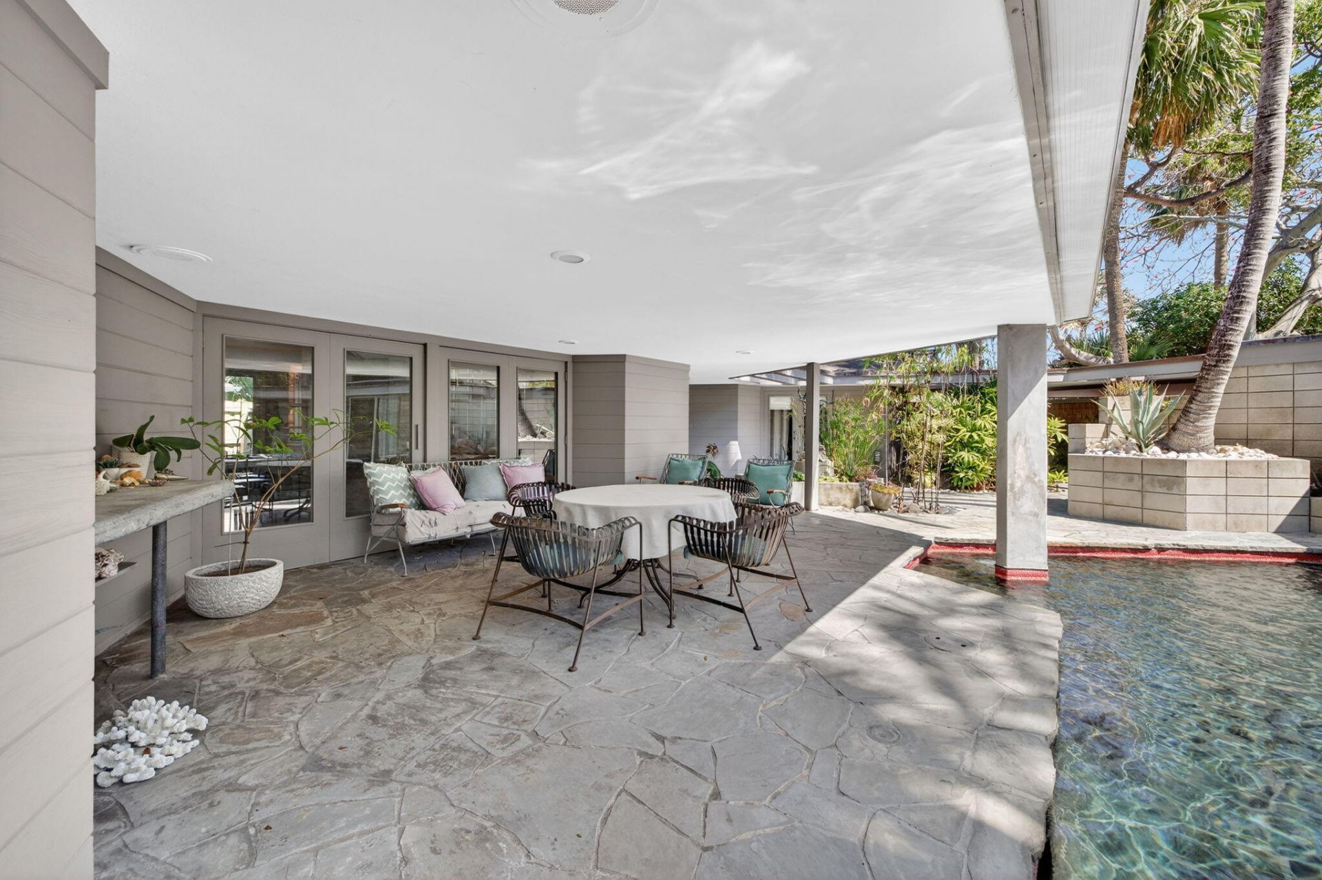 2040 Coral Reef Drive, Lauderdale by the Sea, FL 33062 Photo