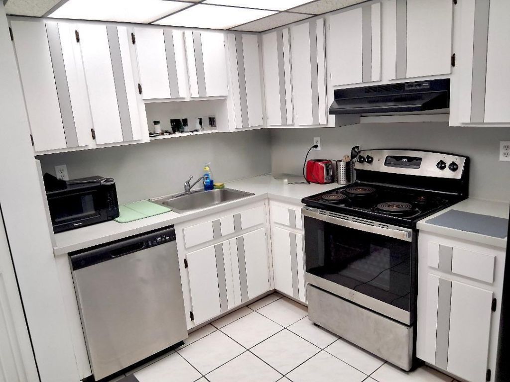 7300 Wayne Avenue, Unit 213, Miami Beach, FL 33141 Photo