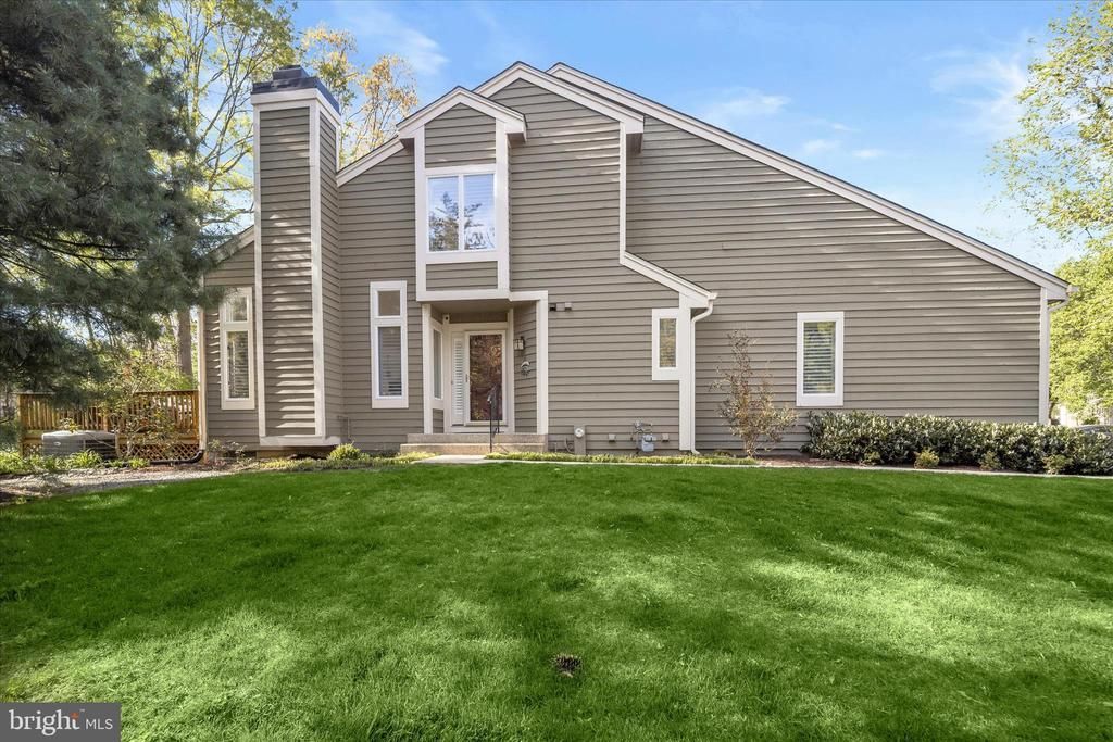 2804 Pennypond Lane N, Annapolis, MD 21401 Main Photo