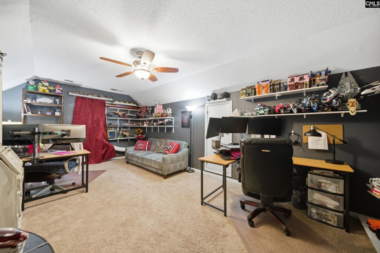 111 Hunters Pond Drive  Photo 13