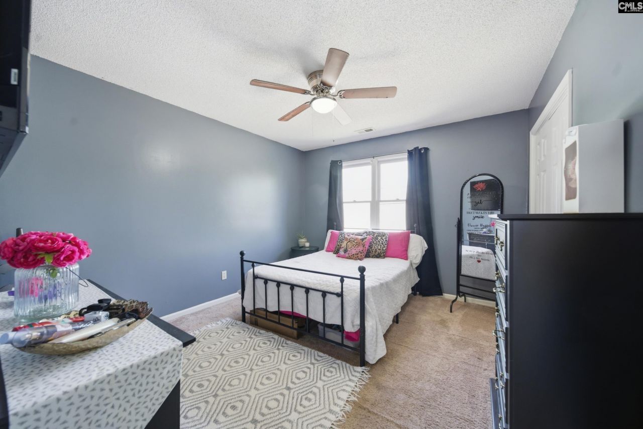 111 Hunters Pond Drive  Photo 19