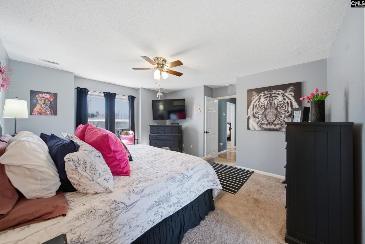 111 Hunters Pond Drive  Photo 23