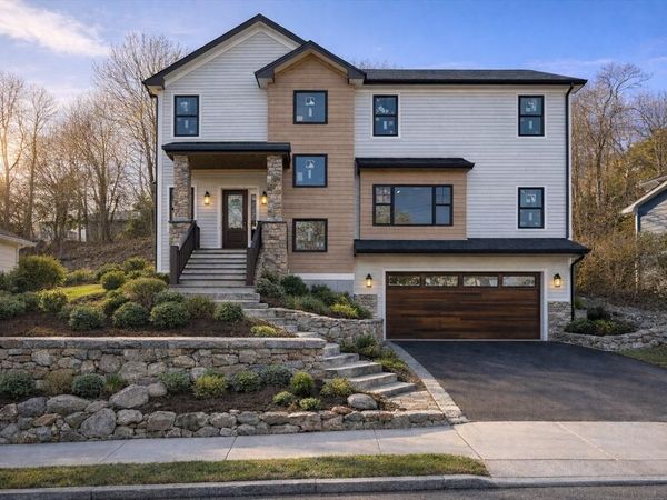 42 Woodbine Circle, Needham, MA 02494