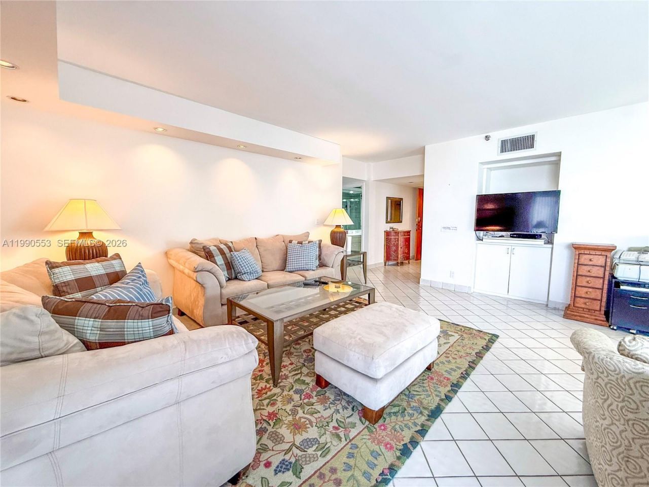 19707 Turnberry Way , Unit 9D, Aventura, FL 33180 Photo