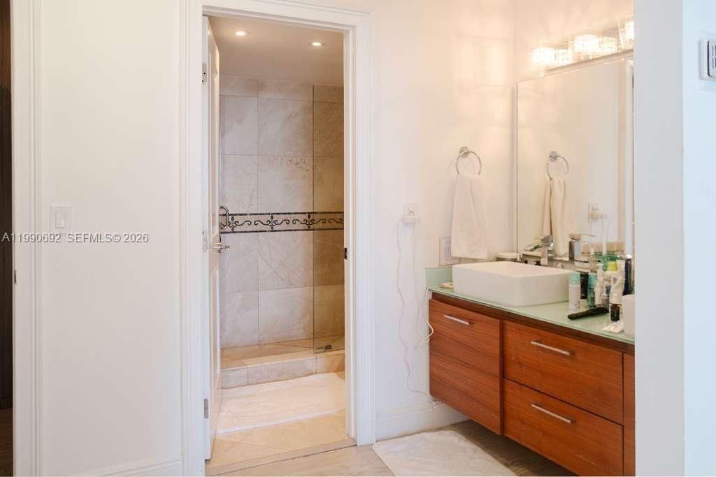 9801 Collins Ave, Unit 18U, Bal Harbour, FL 33154 Photo