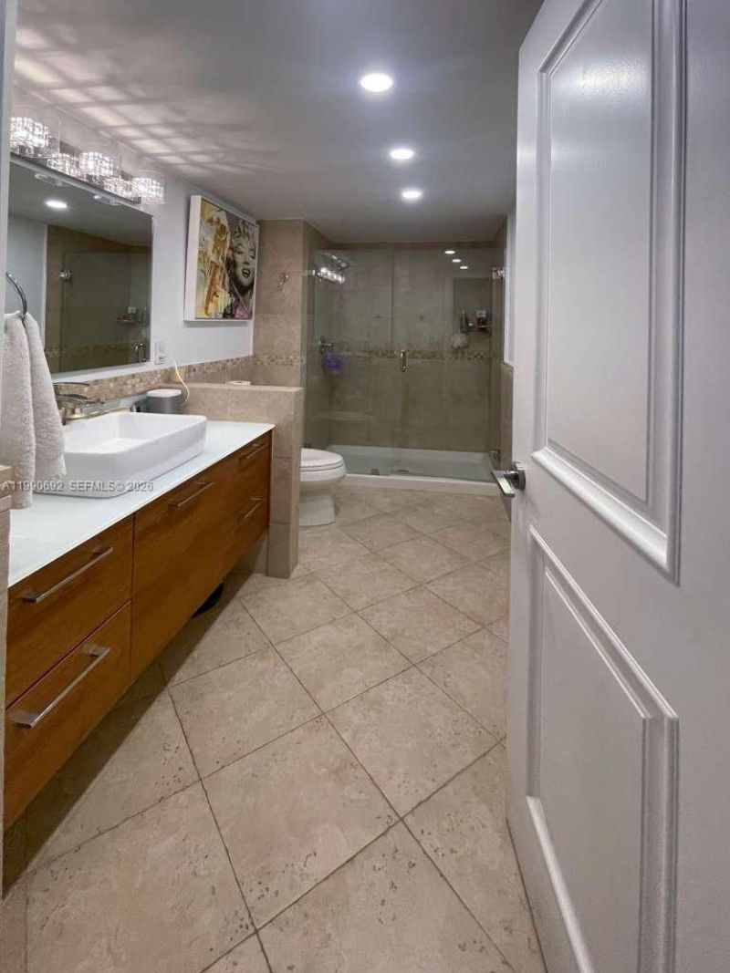 9801 Collins Ave, Unit 18U, Bal Harbour, FL 33154 Photo