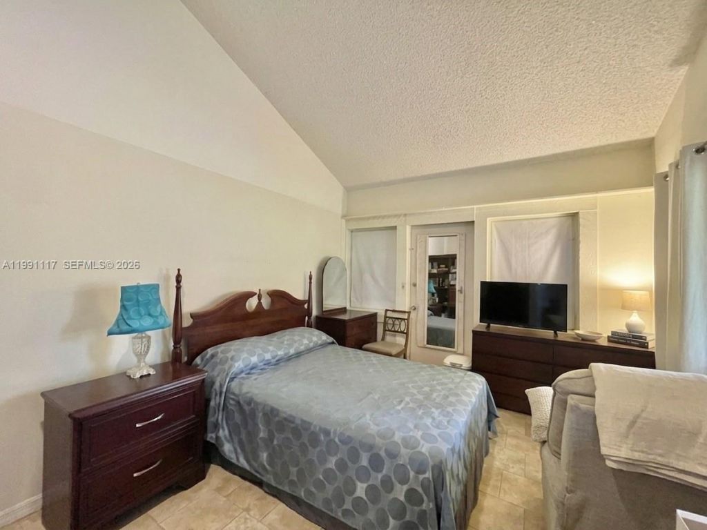 501 NE 110th Ter , Miami, FL 33161 Photo