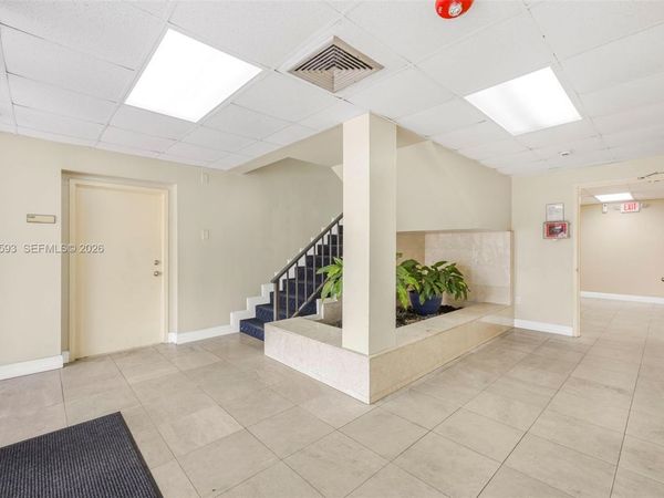 540 NW 165th St Rd #308, Miami, FL 33169