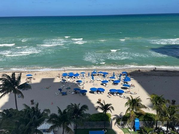 18683 Collins Ave, Unit 802, Sunny Isles Beach, FL 33160