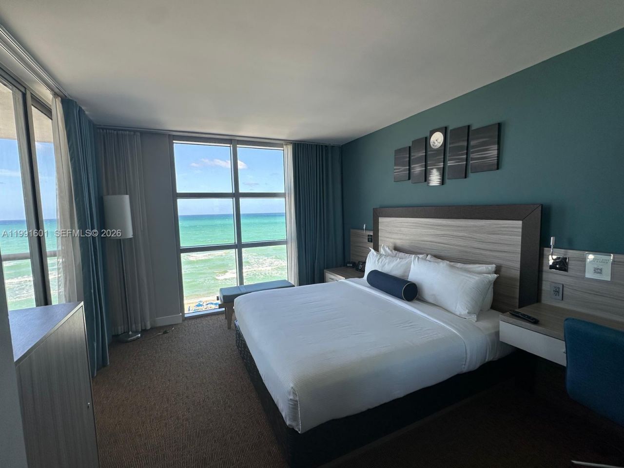 18683 Collins Ave, Unit 802, Sunny Isles Beach, FL 33160 Photo