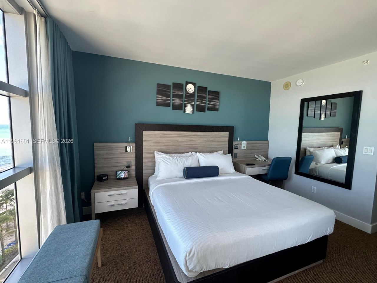 18683 Collins Ave, Unit 802, Sunny Isles Beach, FL 33160 Photo