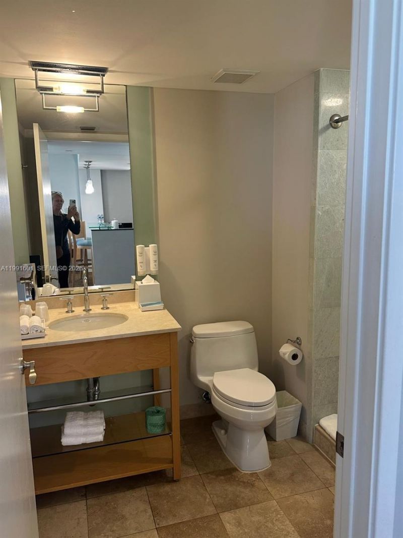 18683 Collins Ave, Unit 802, Sunny Isles Beach, FL 33160 Photo